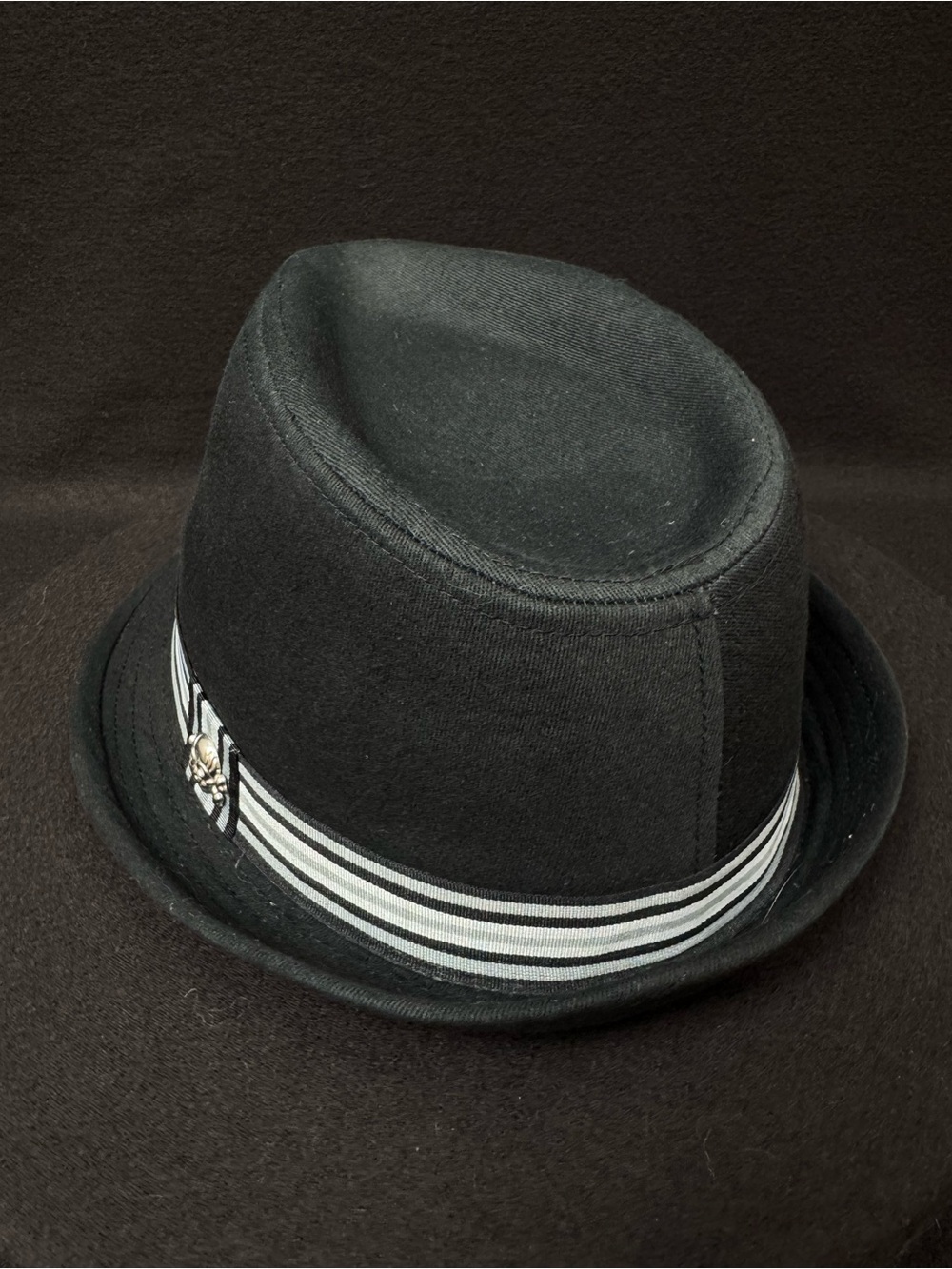 Granule short brim trilby/fedora hat